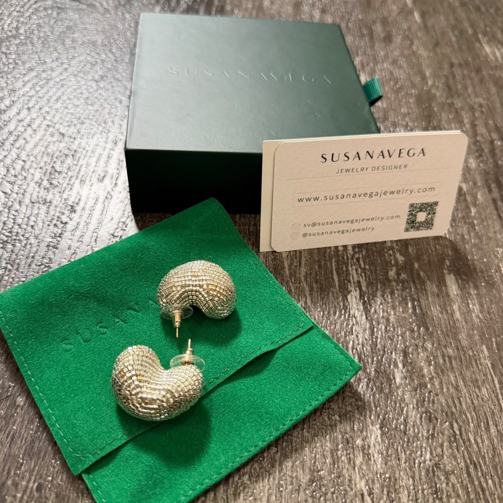 Susana Vega Heart Earrings Womens OS Silver Beaded Puffy Studs Statement Jewelry